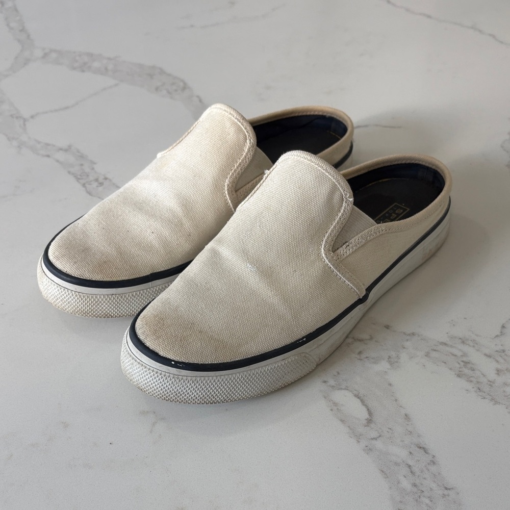 Sperry Top-Sider White Canvas Slip-On Sneakers Flats Size 7 Women’s